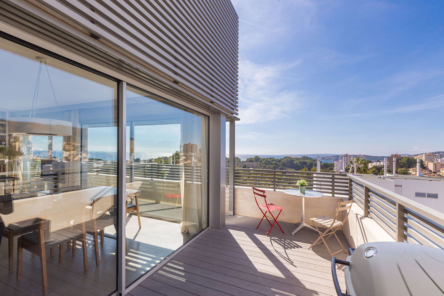 Modernes Duplex-Penthaus mit traumhaftem Meerblick