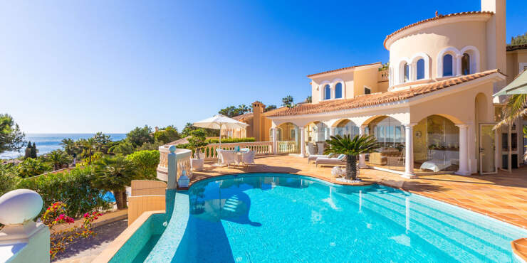 Exklusive mediterrane Villa mit sensationeller Aussicht