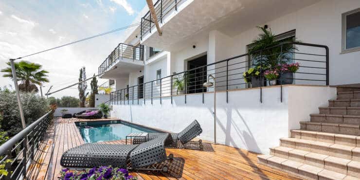 Komfortable Villa mit Meer- und Panoramablick