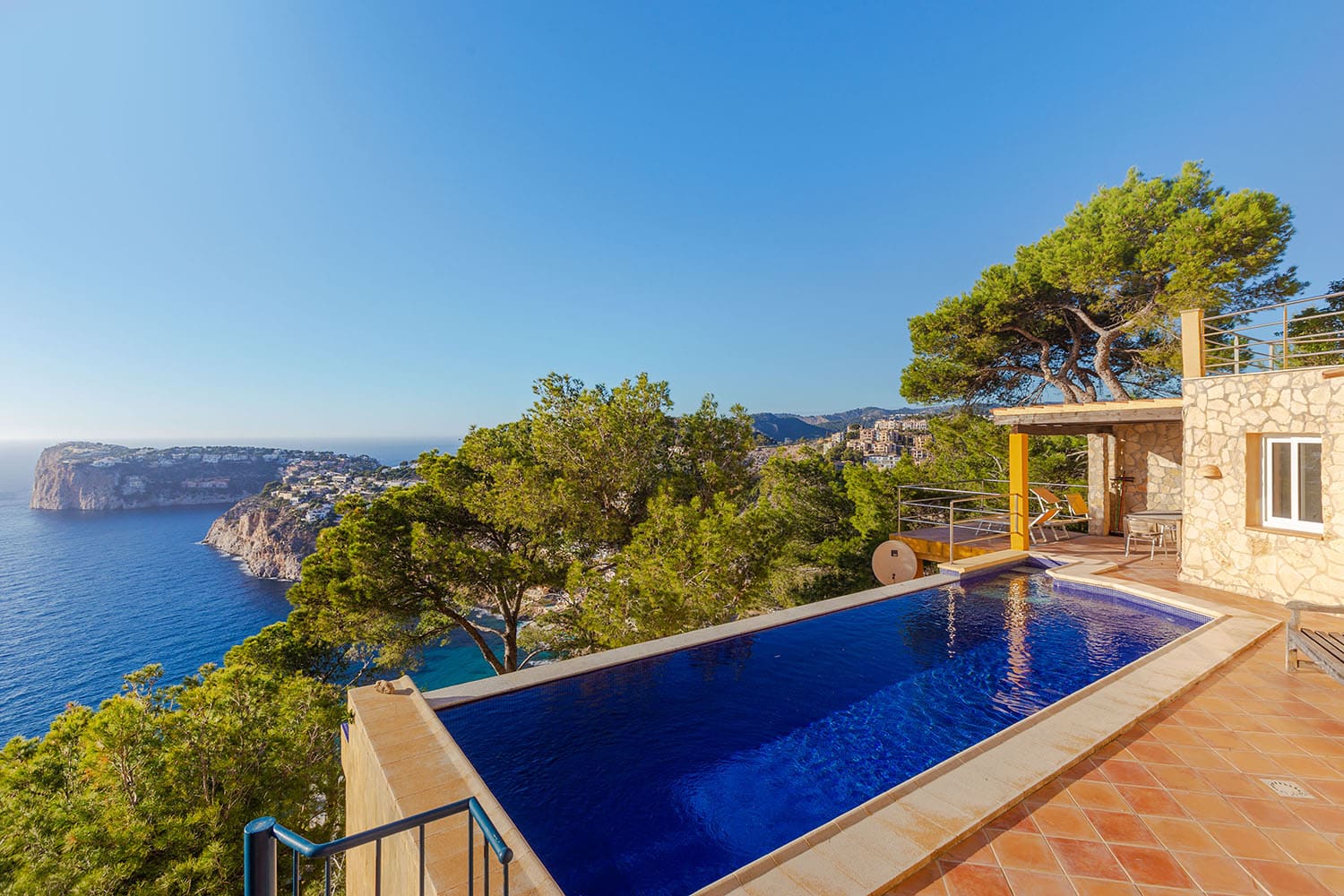 26335-mediterrane-meerblick-villa-cala-llamp-mallorca-v