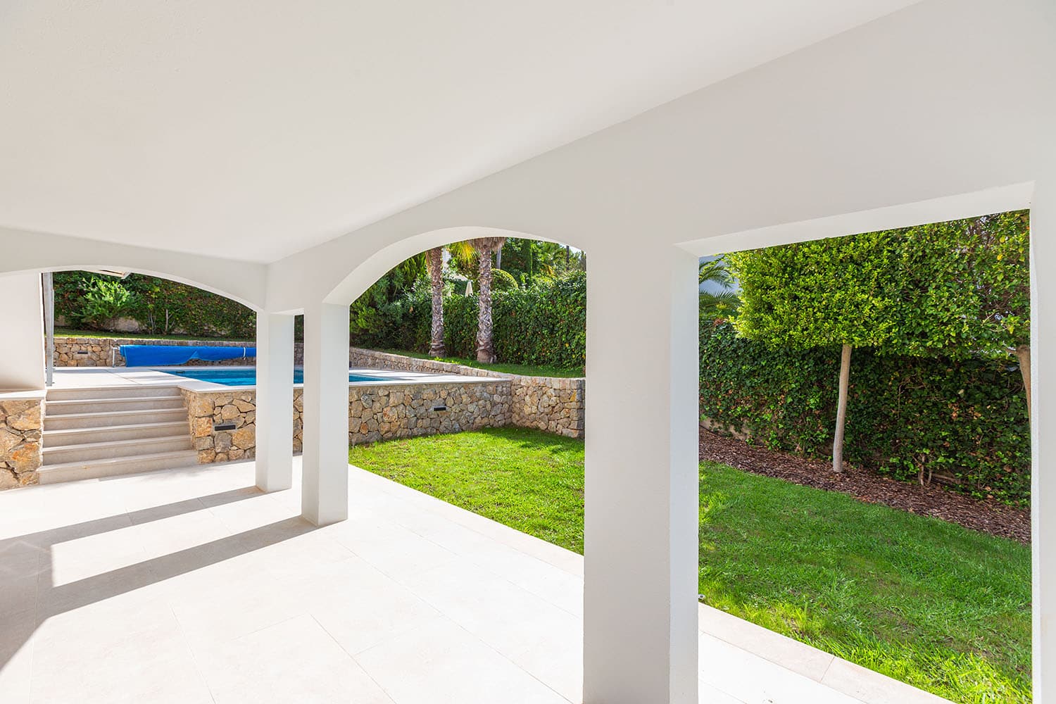26019-mediterrane-meerblick-villa-kauf-portandratx-r