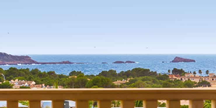 Exklusive Villa mit atemberaubendem Meerblick