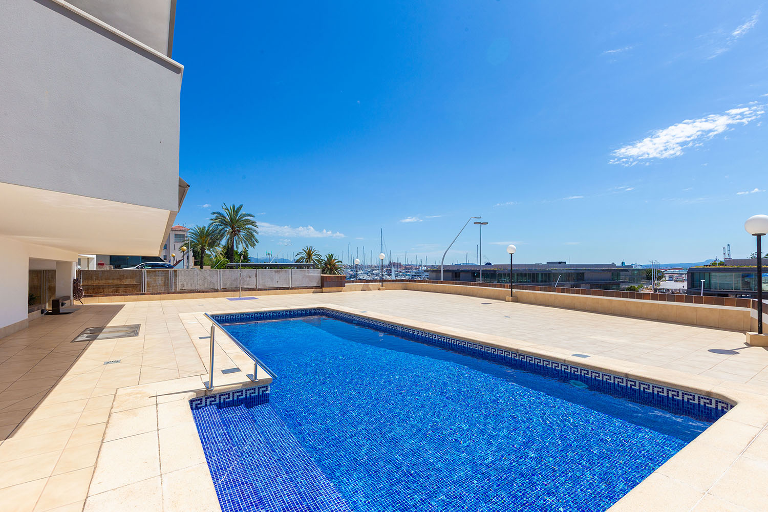 26759-moderne-meerblick-wohnung-kauf-passeo-maritimo-palma-d