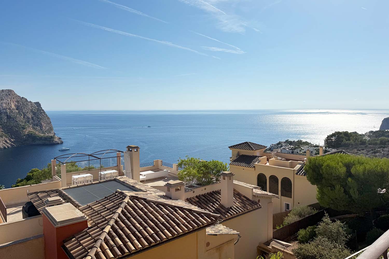 26806-luxus-apartment-cala-llamp-m