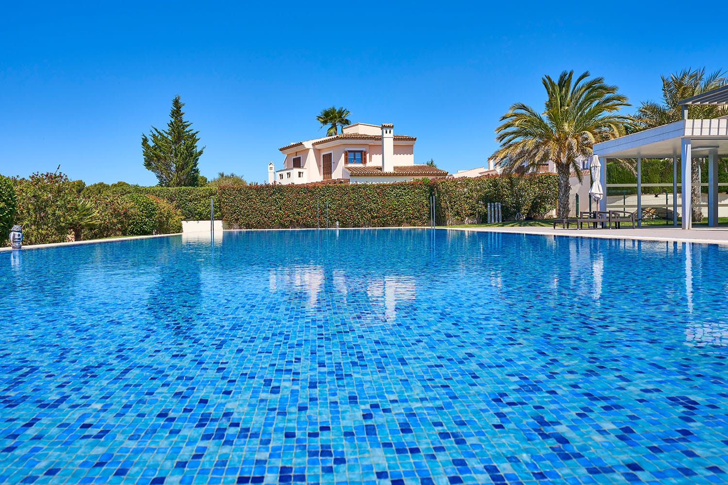 27120-reihenhaus-in-anlage-santa-ponsa-b