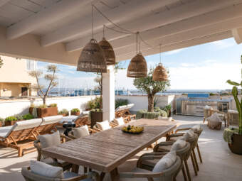 Modernes Penthaus mit Rooftop-Lounge am Paseo Marítimo