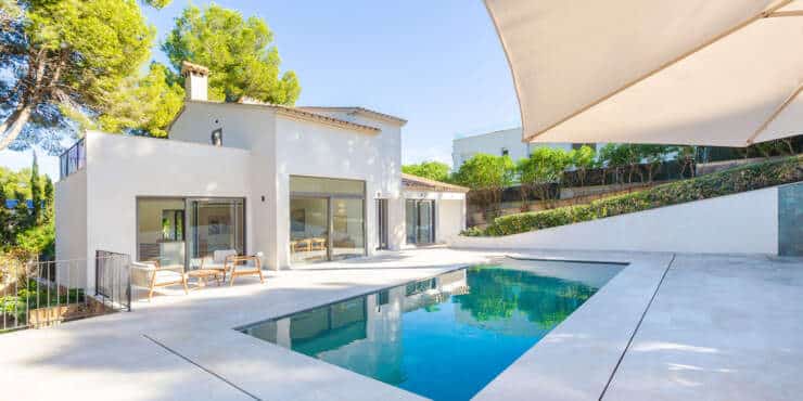 Attraktive Villa in ruhiger Lage mit Lizenz zur Ferienvermietung