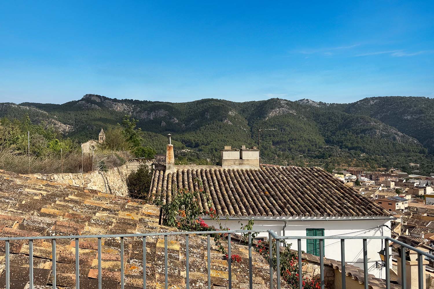 27037-town-house-andratx-m