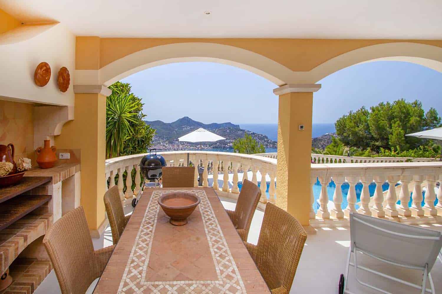 27147-luxus-villa-montport-j