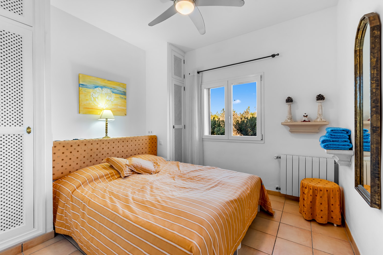 Eines von 4 Schlafzimmern