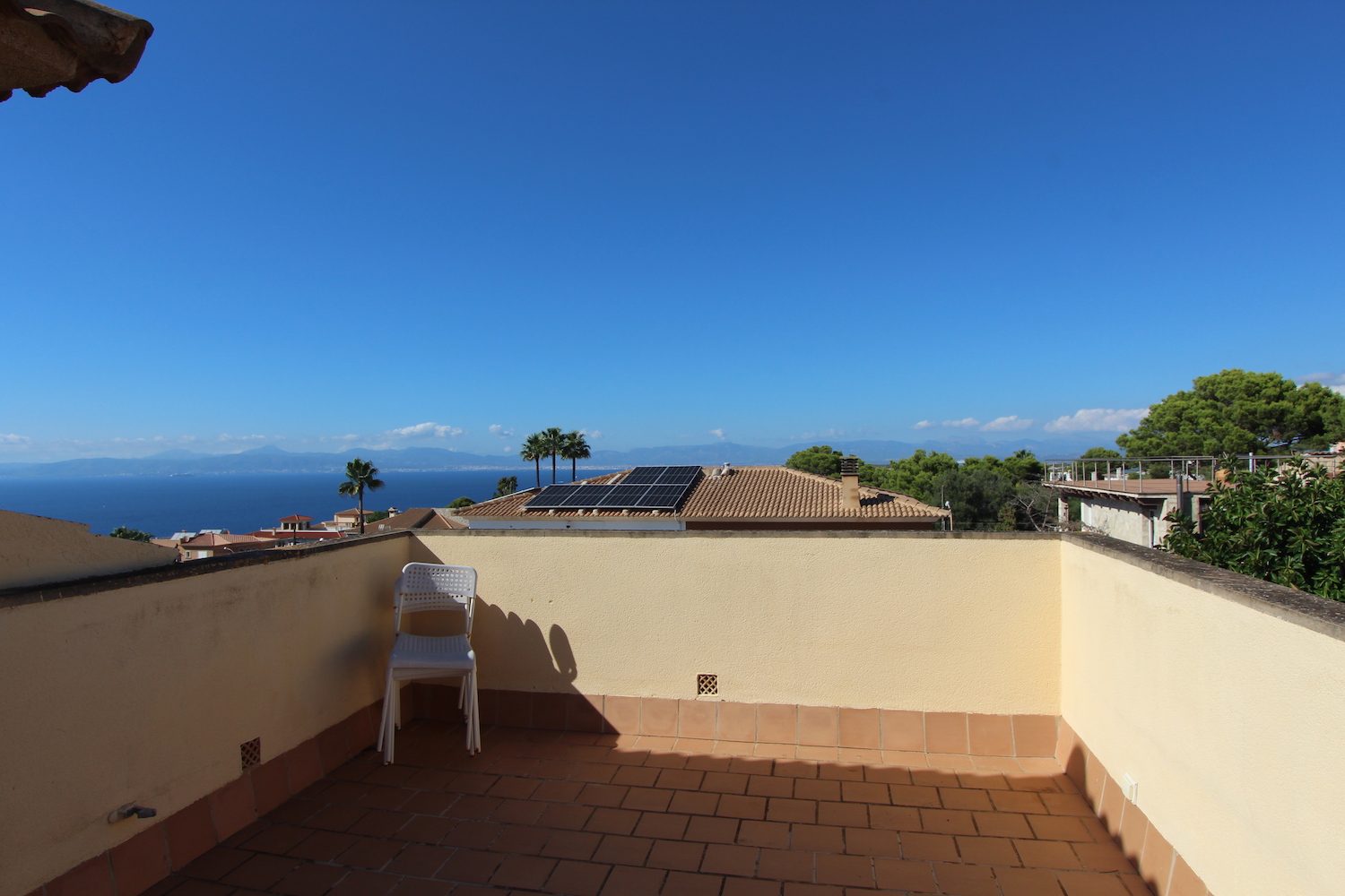 Dachterrasse mit Meerblick
