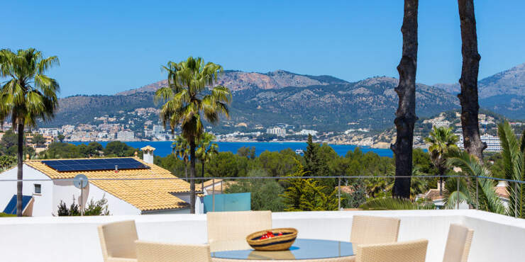 Luxuriöse Villa in exzellenter Wohnlage