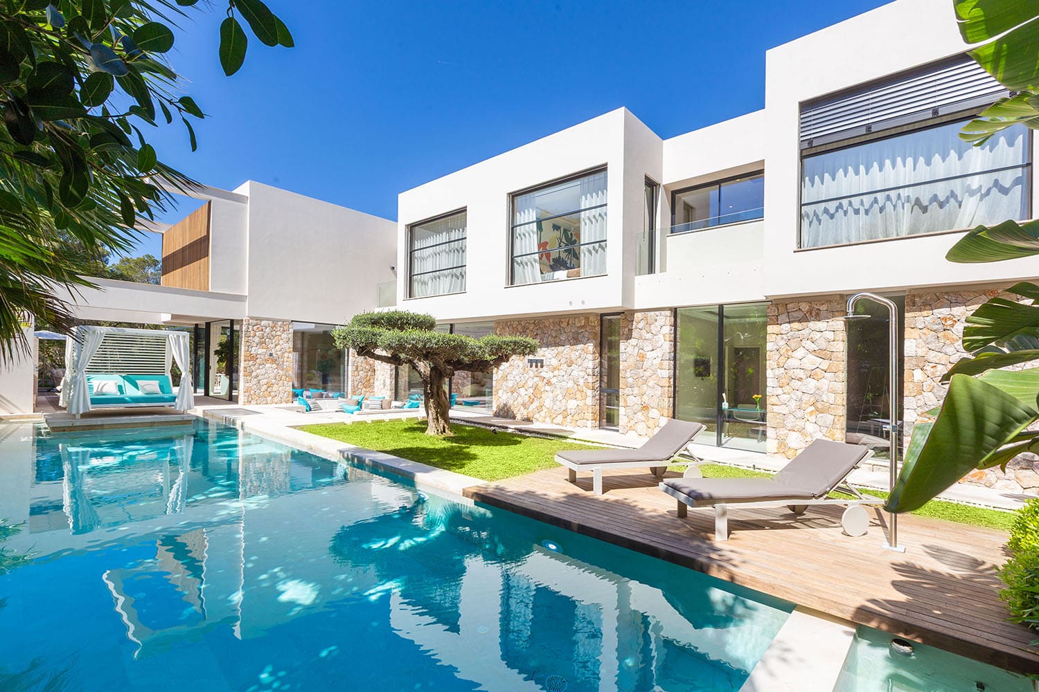 20718-moderne-neubau-villa-kauf-nova-santa-ponsa-a