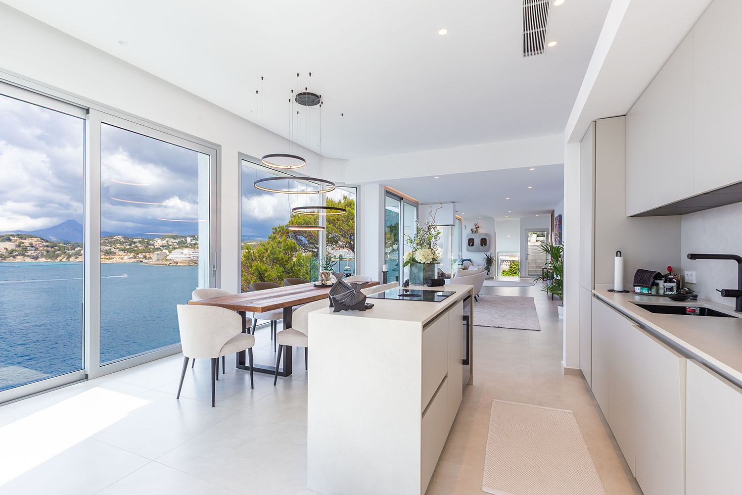 27406-villa-in-erster-meereslinie-santa-ponsa-mallorca-i
