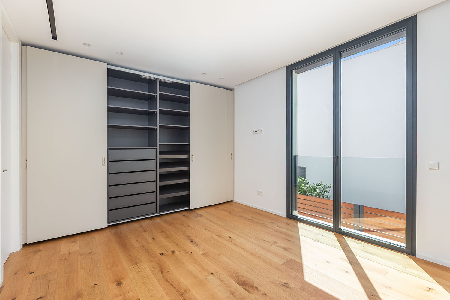 27477-moderne-neubau-villa-palma-meerblick-k