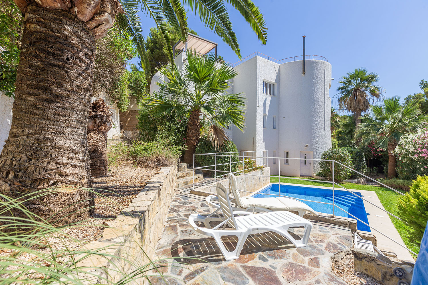 27589-villa-santa-ponsa-mallorca-b