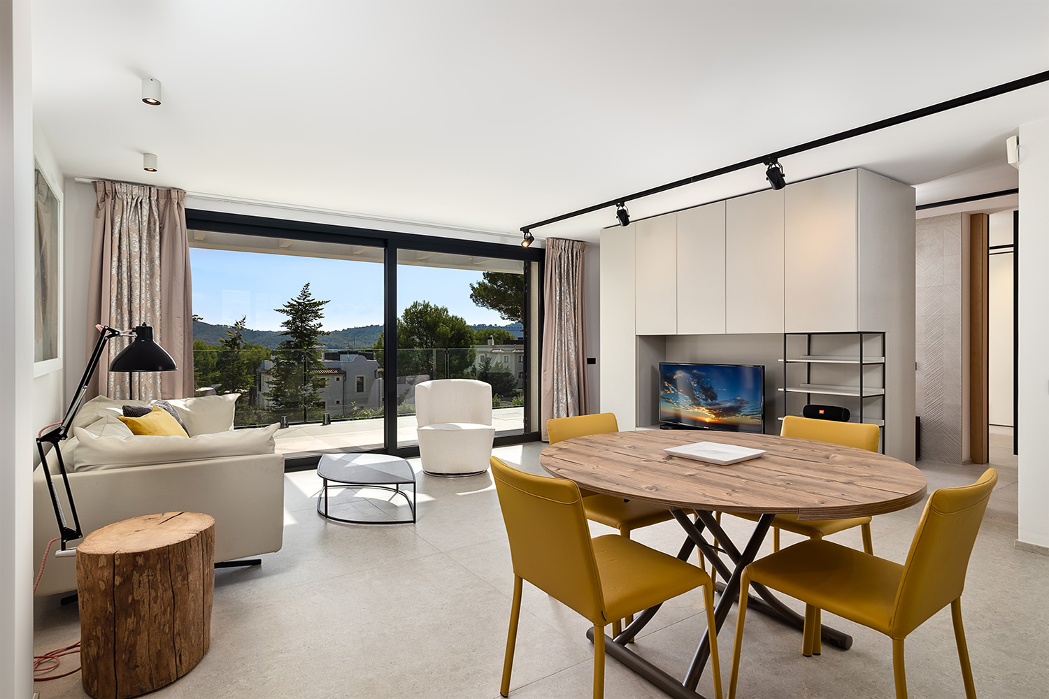 M12242-Villa-c