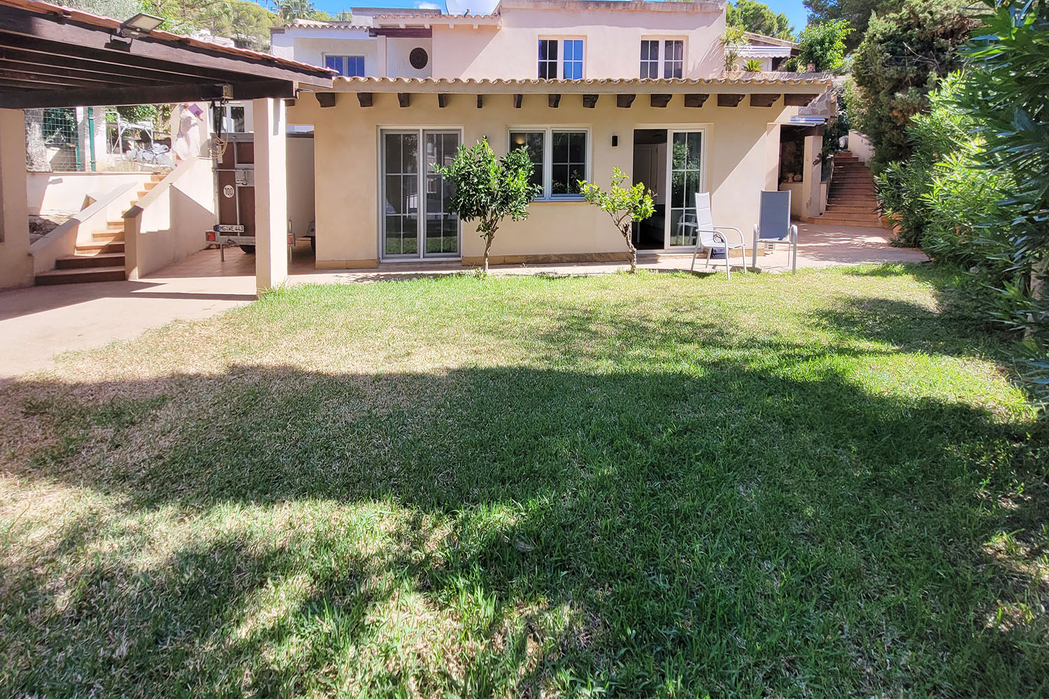 M27763_Miete-Erdgeschoss-Wohnung-mit -privatem-Garten-Costa-de-la-Calma-a